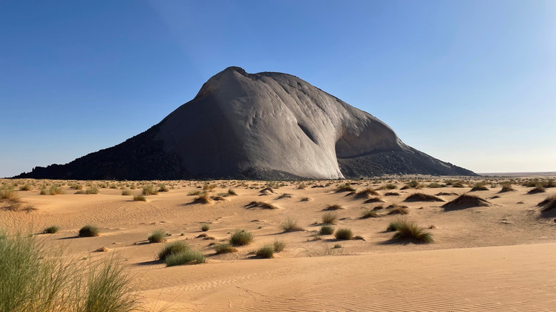 Der Monolith von Ben Amira